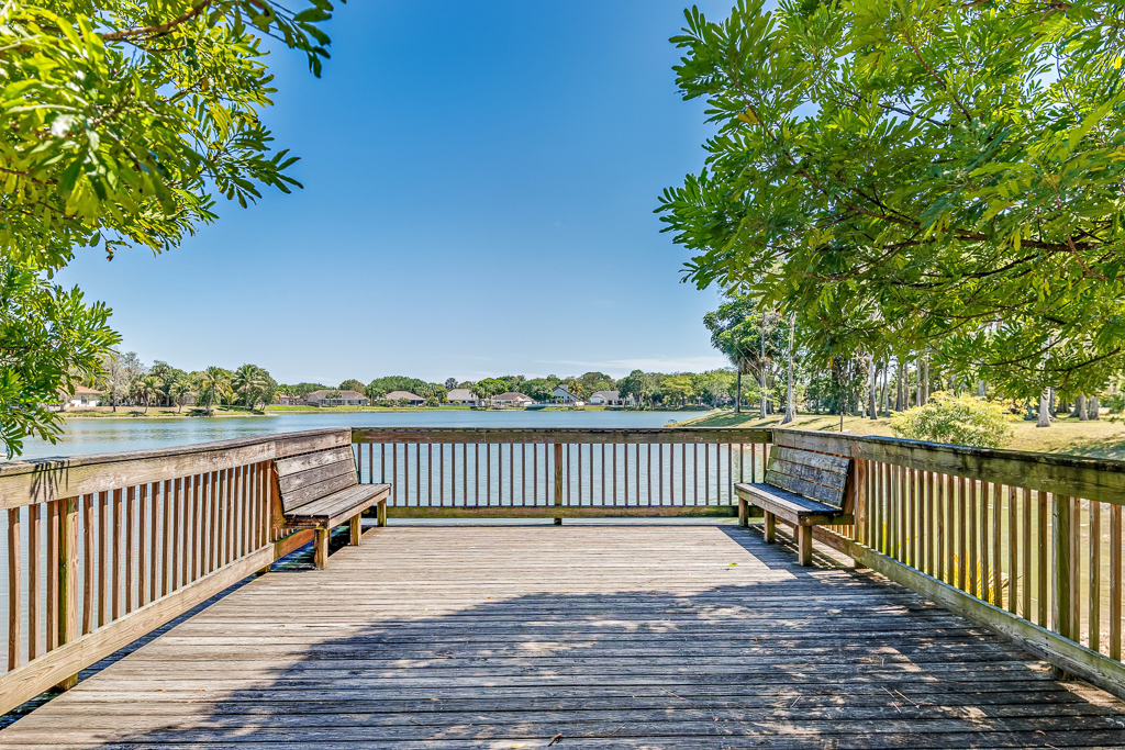 Dining area of an apartment at Healdsburg